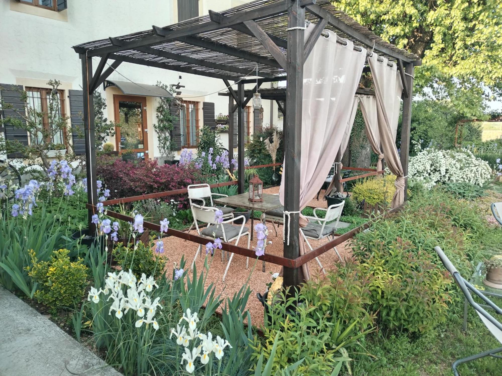 Bed and Breakfast Ca' Blanca Castelnuovo del Garda Exterior foto